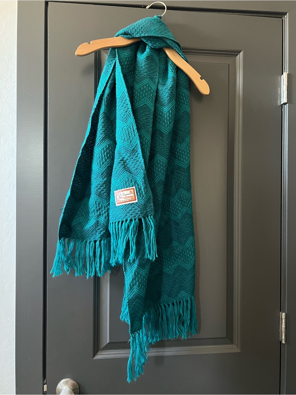 Figueroa 100% alpaca Scarf with Fringe